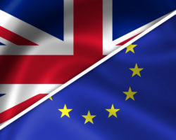 Banderas Reino Unido y Unión Europea