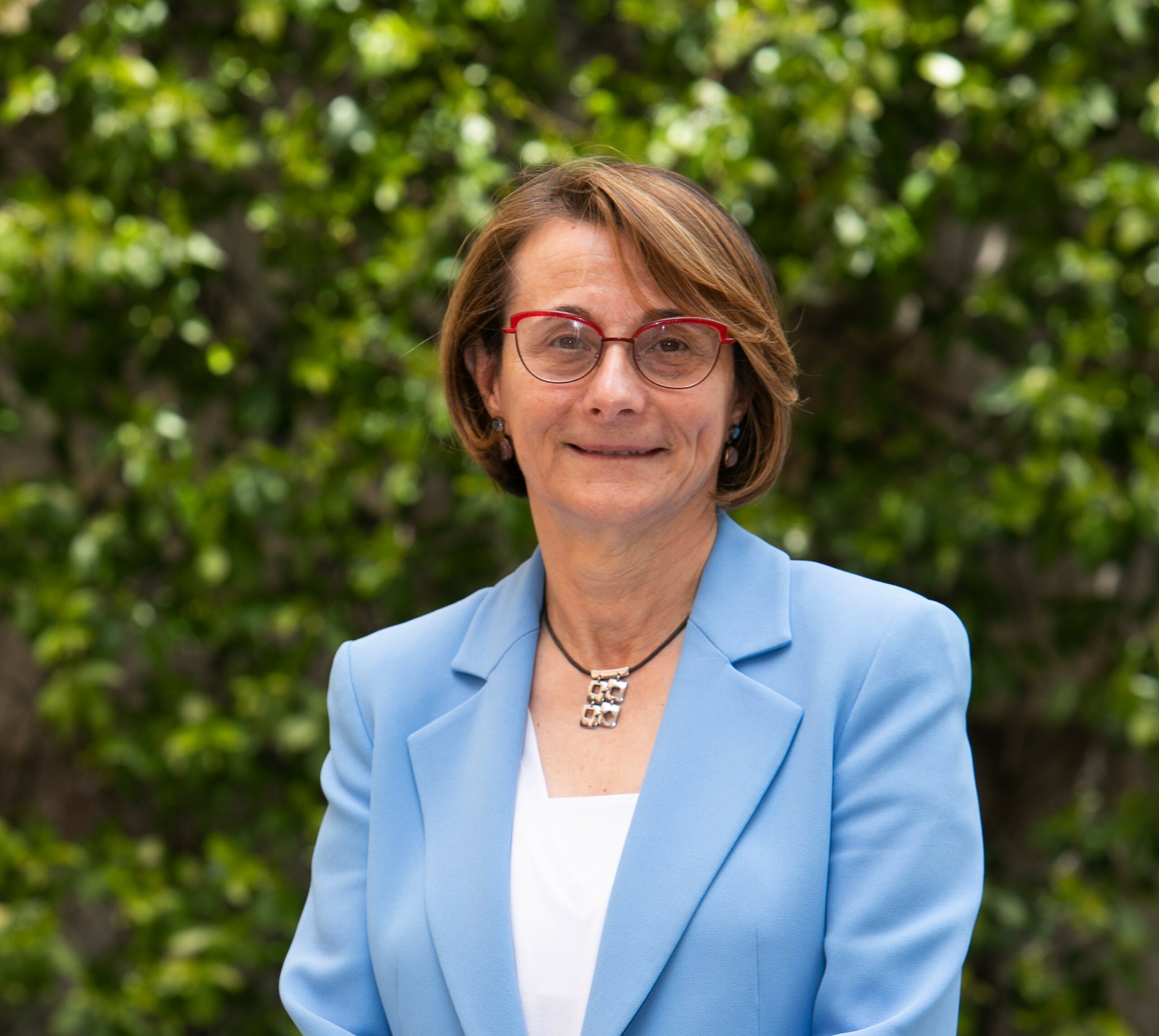 La rectora Eva Alcón, nueva presidenta de Crue Universidades Españolas