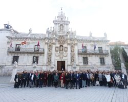 Foto Familia Jornadas Crue Gerencias En La UVa